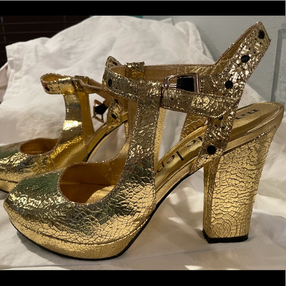 Gold Nanette Leopre Heels